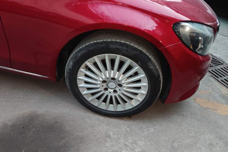 Used Mercedes-Benz C-Class 2015 C 180 L