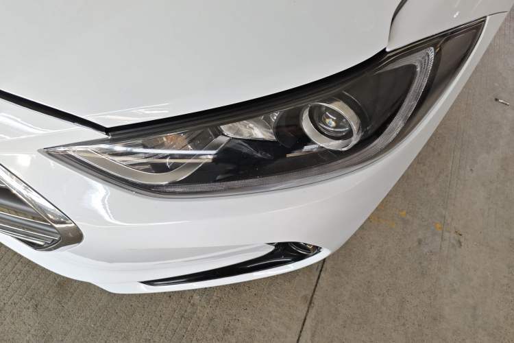 Used Hyundai Elantra 2016 1.6L Automatic ZhiXuan – Elite Version
