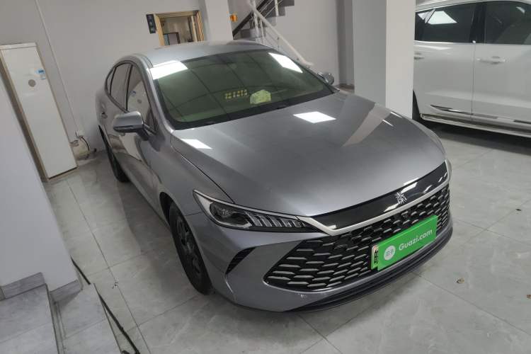 Used BYD Qin PLUS 2025 DM-i Smart Drive 55KM Leading Model
