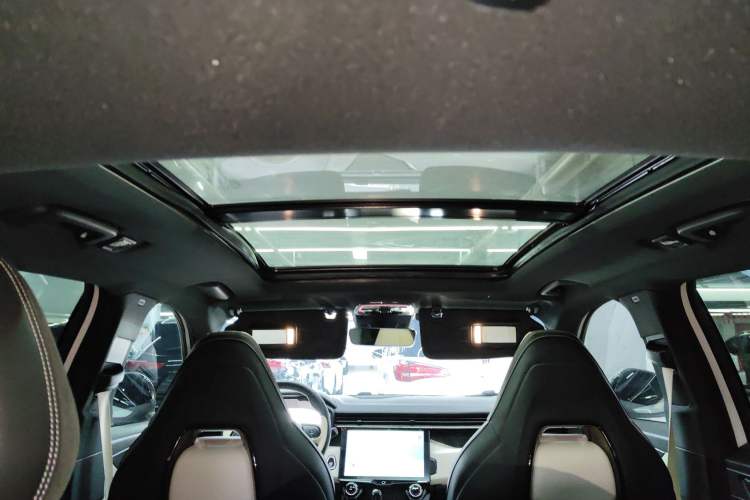 Used Lynk & Co 01 EM-P 2023 1.5TD EM-P Dawn Edition