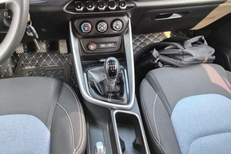 Used Baojun 530 2018 1.5T Manual Elite Version China V