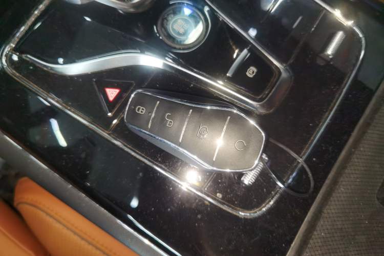 Used BYD Tang New Energy 2023 DM-i Champion Edition 112KM Prestige Model
