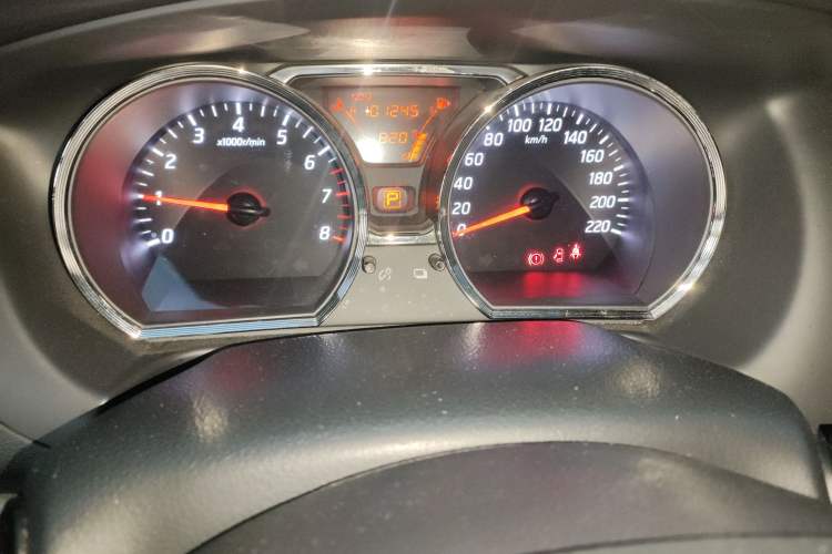 Used Nissan Livina 2015 1.6XE CVT Comfort Edition
