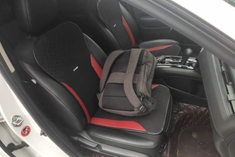 Used Honda Vezel 2020 1.5L CVT Luxury Edition
