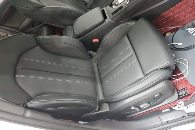 Used Audi A4L 2024 40 TFSI Luxury Dynamic Edition
