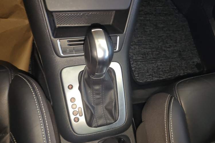 Used Volkswagen Tiguan L 2014 1.8TSI Automatic 2WD 30th Anniversary Edition
