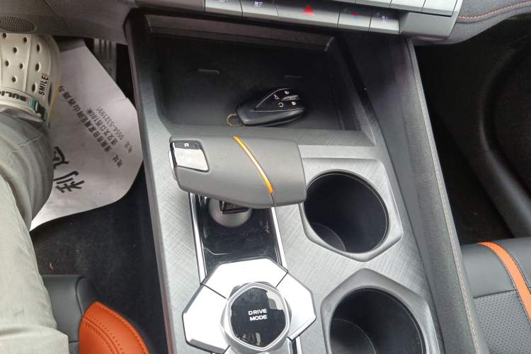 Used Changan UNI-V 2024 1.5T Prestige Sport Edition
