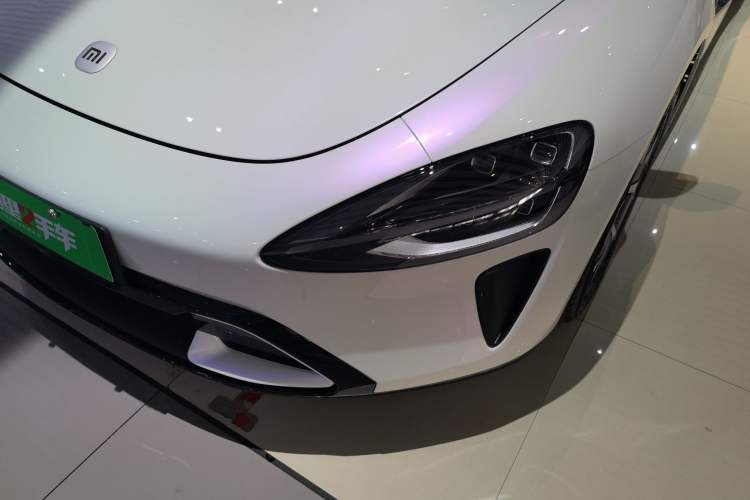 Used  SU7 2024 Rear-Drive Ultra-Long Range Advanced Pro-Level Intelligent Driving Version
