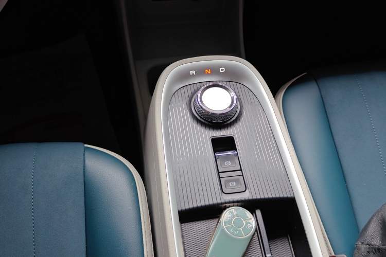 Used ORA Good Cat 2021 400km Standard Range Athena Edition Lithium-Ion Battery