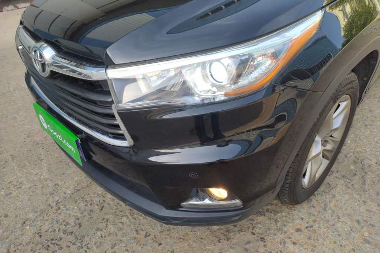 Used Toyota Highlander 2017 2.0T Four-Wheel Drive Luxury Edition 7 Seats