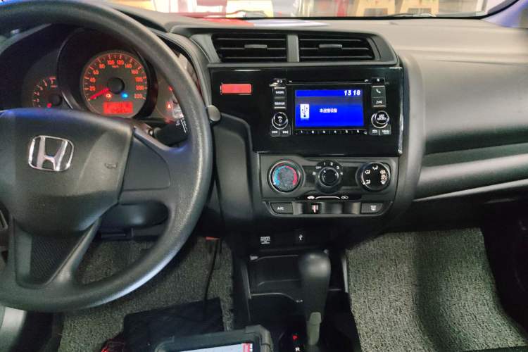 Used Honda Fit 2016 1.5L LX CVT Comfort Model
