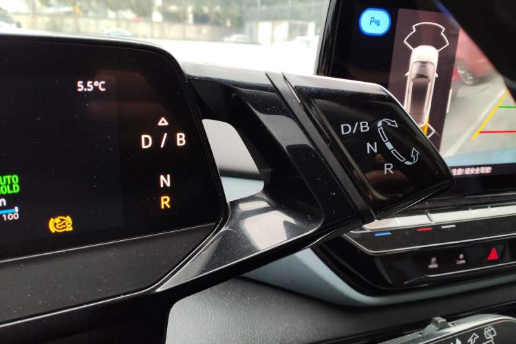 Used Volkswagen ID.4 X 2021 Pro Smart Long-Range Edition
