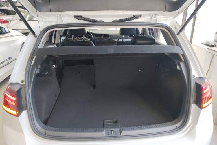 Used Volkswagen Golf 2018 230TSI Automatic Comfort Model