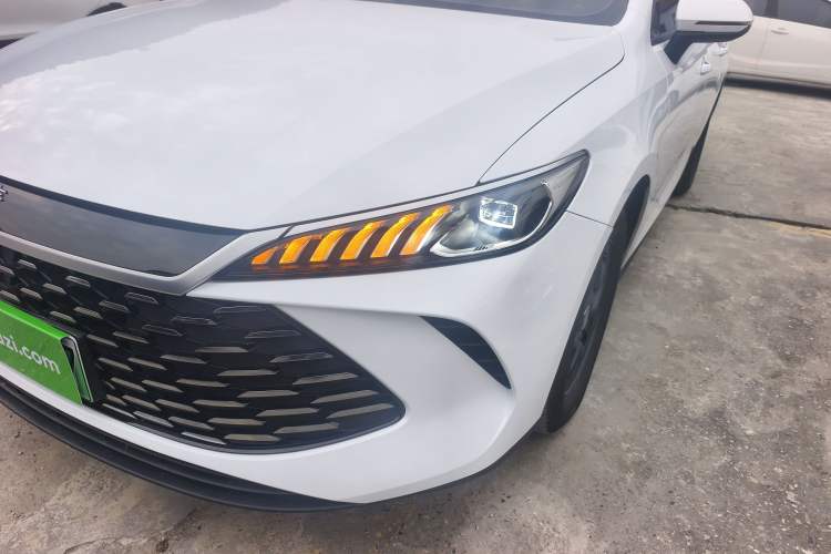 Used BYD Qin PLUS 2025 DM-i Smart Drive 55KM Leading Model