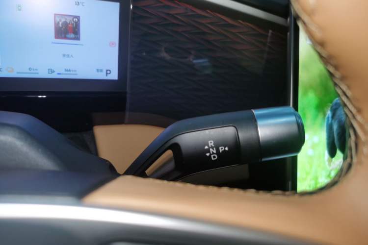 Used  L7 2023 1.5T 115 km Starship