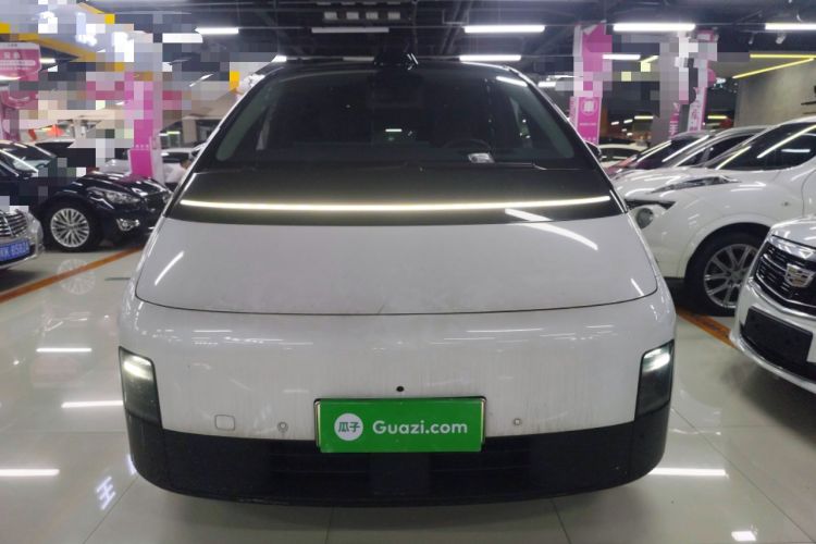 Used Li Auto MEGA 2024 Ultra Model
