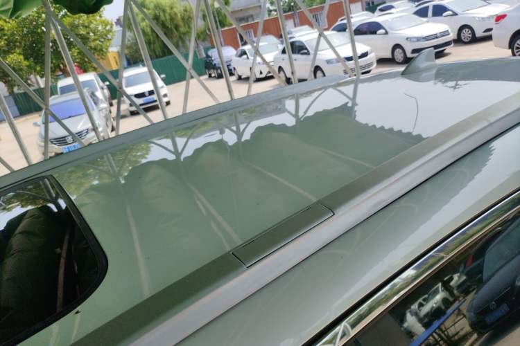 Used Honda CR-V 2016 2.0L two-wheel drive Urban Edition
