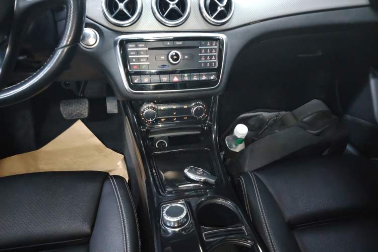 Used Mercedes-Benz GLA 2017 GLA 220 4MATIC Fashion Model
