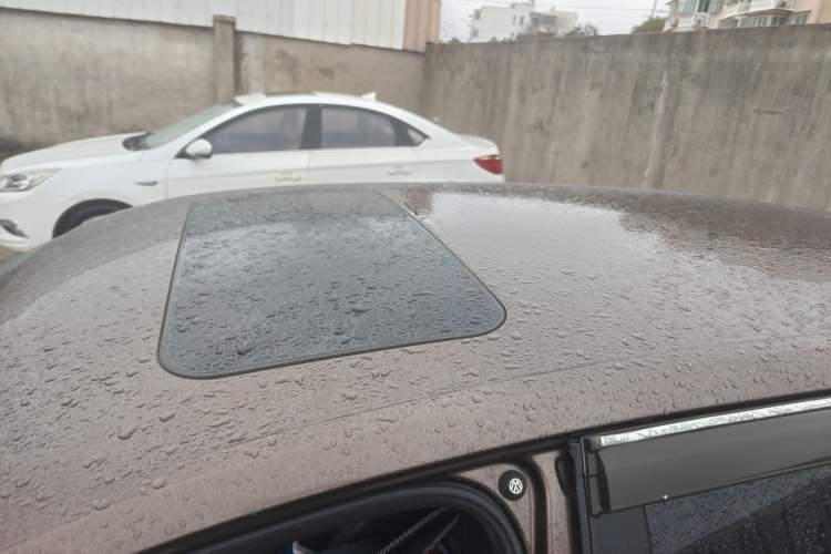 Used Volkswagen Gran Lavida 2013 1.6L Automatic Comfort Model