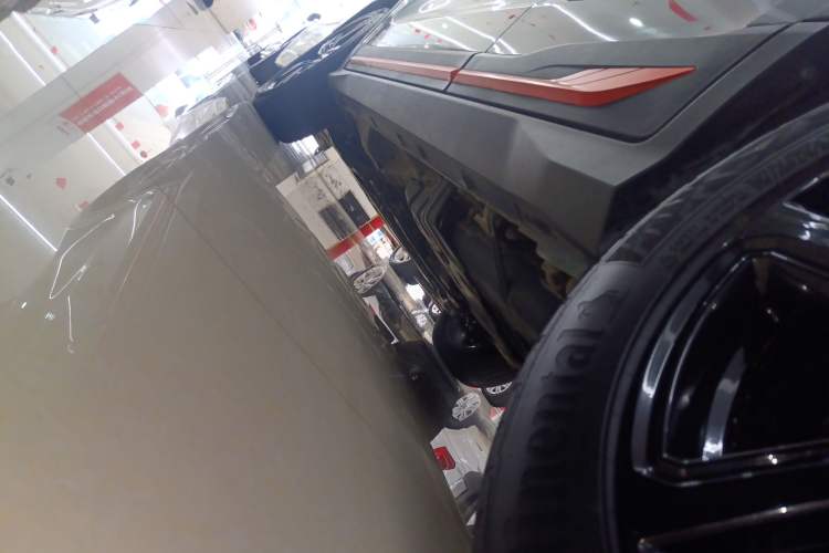 Used Geely Auto Emgrand X7 Sport 2022 Boyue X 1.8TD DCT ZhiZun Edition
