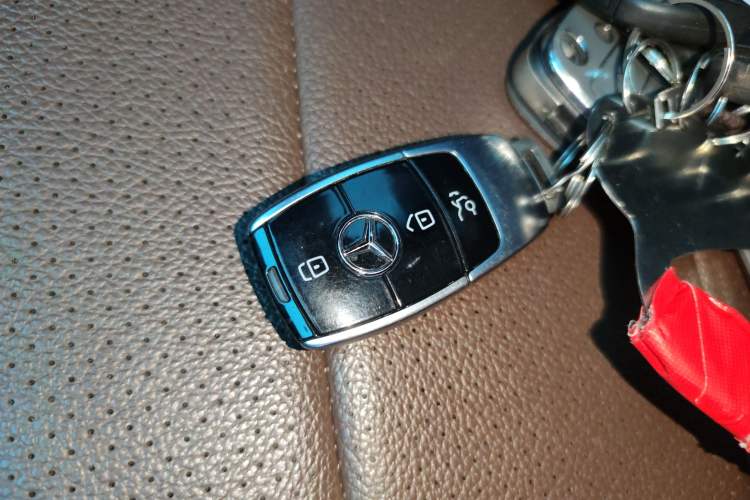 Used Mercedes-Benz E-Class 2020 Restyled E 300 L Sporty and Stylish Edition