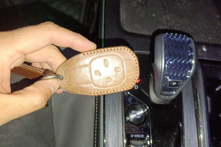 Used GAC Trumpchi GS8 2022 Dual-Engine Series 2.0TM Two-Wheel Drive Prestige Edition (7 Seats)
