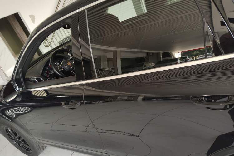 Used Porsche Cayenne 2015 3.6L automatic transmission U.S. specification
