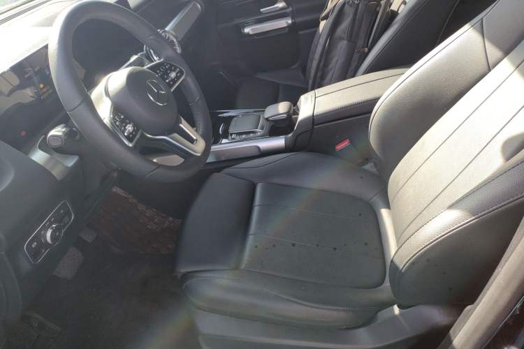 Used Mercedes-Benz GLB 2022 GLB 220 Fashion Model
