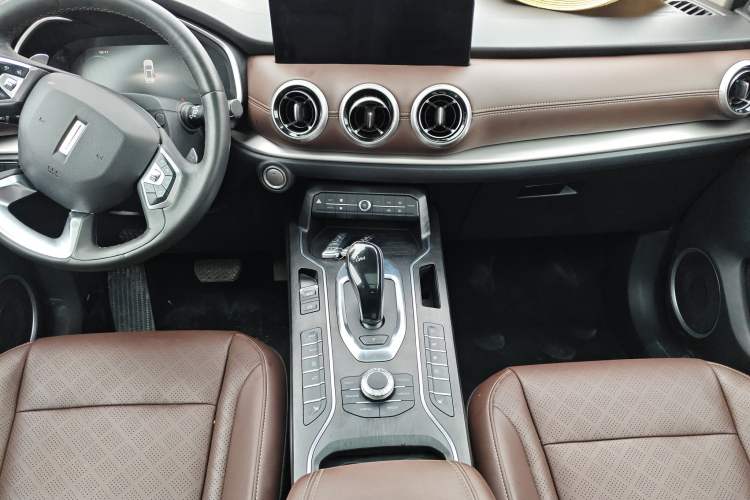 Used Wey VV6 2021 2.0T Two-Wheel Drive Smart Protection+
