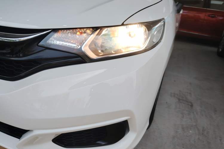 Used Honda Fit 2018 1.5L CVT Comfort Sunroof Version
