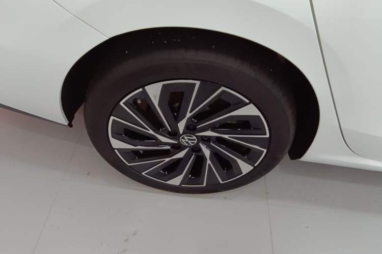 Used Volkswagen Sagitar 2026 Model L 300TSI DSG Luxury Version