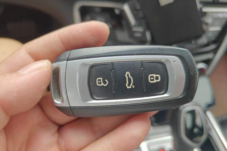 Used Geely Auto Emgrand GT 2015 1.8T Flagship Model