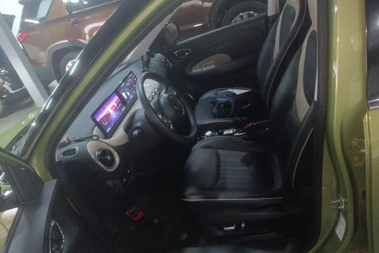 Used Wuling Bingo 2023 333 km Lingxi Connected Version
