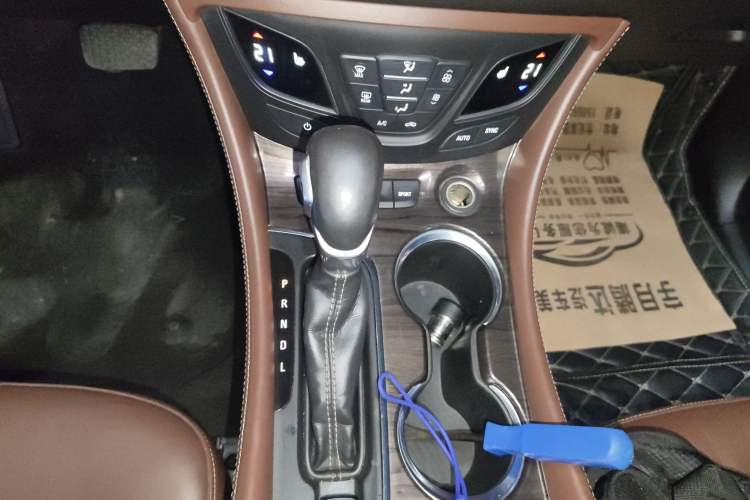 Used Buick Envision 2017 28T Four-Wheel Drive Elite Model