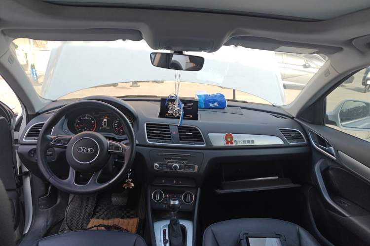 Used Audi Q3 2016 30 TFSI Fashion Model
