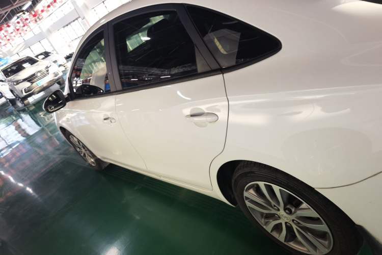 Used Buick GT 2019 18T Automatic Connected Elite Model China VI Standard