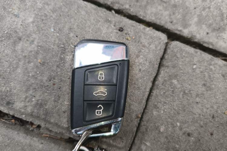 Used Volkswagen FAW-Volkswagen CC 2019 330TSI Huayan Edition China VI
