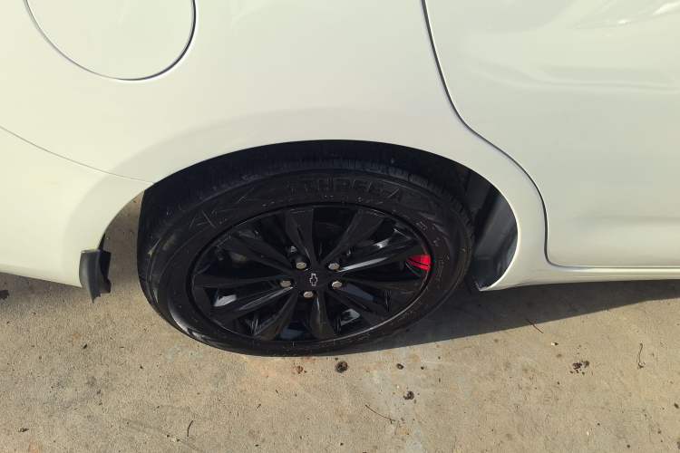 Used Chevrolet Monza 2020 Light Hybrid Redline 320T Dual-Clutch Thrilling Edition
