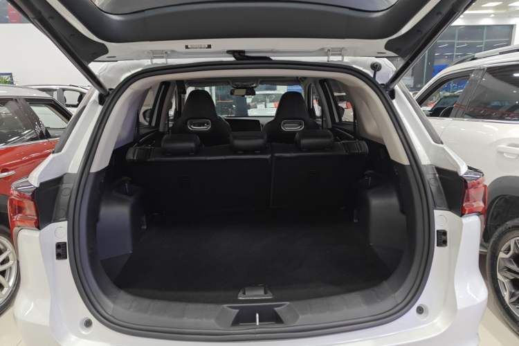 Used Changan CS75 PLUS 2022 1.5T Automatic Prestige Model
