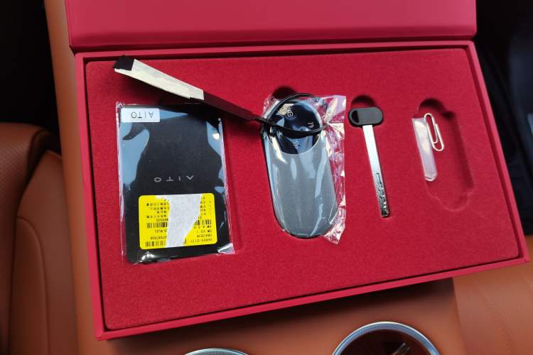 Used Hima AITO M7 2026 Model Pure Electric Max Long Range 6-Seater Version
