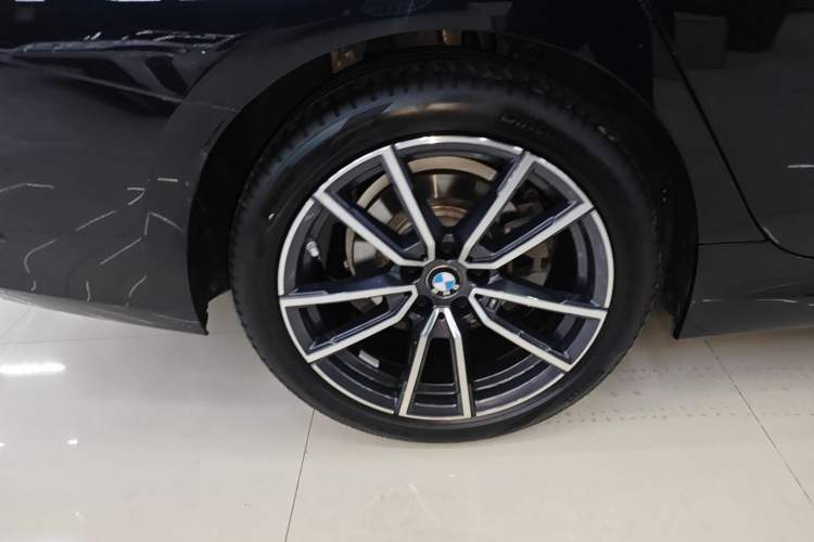 Used BMW 3 Series 2023 325Li M Sport Package