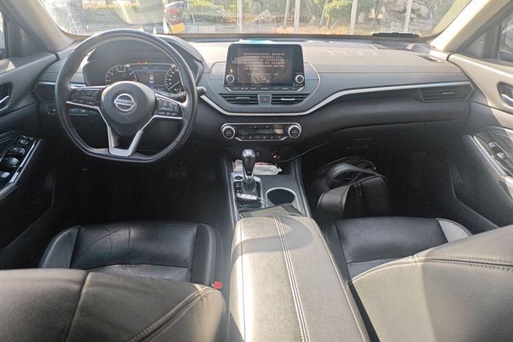 Used Nissan Teana 2020 2.0L XL Upper SmartDrive Version
