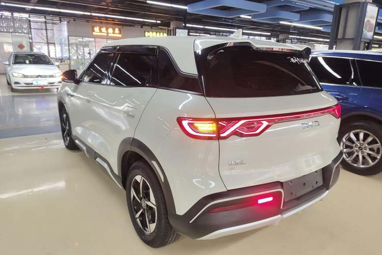 Used BYD Yuan UP 2024 401KM Leading Edition