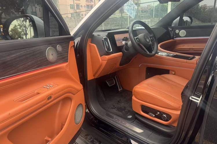 Used Hima AITO M9 2024 Range-Extended Ultra Version 42 kWh 6-Seater Model