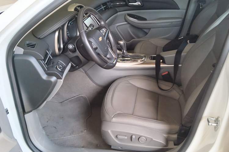 Used Chevrolet Malibu 2014 2.0L Automatic Luxury Edition
