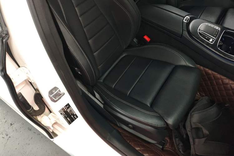 Used Mercedes-Benz E-Class 2019 E 200 L Sport Edition
