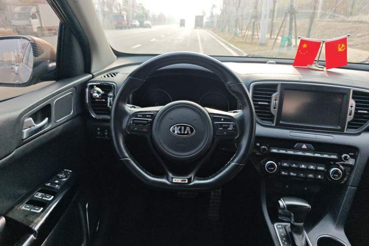 Used Kia KX5 2016 1.6T Automatic Two-Wheel Drive DLX
