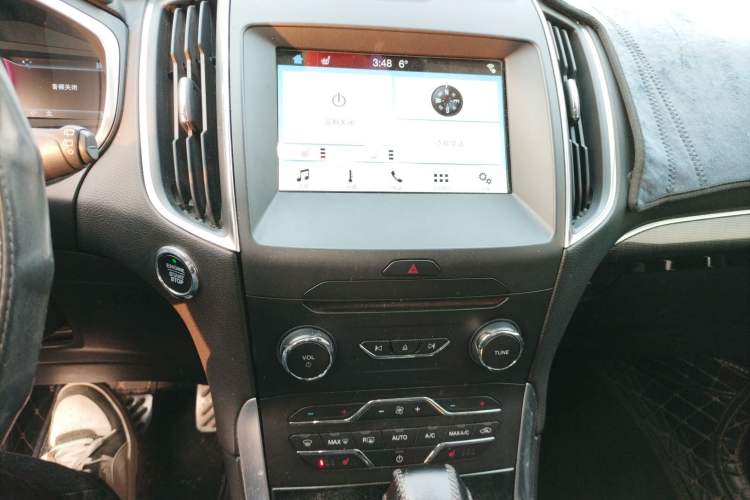 Used Ford Edge 2018 EcoBoost 245 Two-Wheel-Drive Titanium 7-Seater China V Standard
