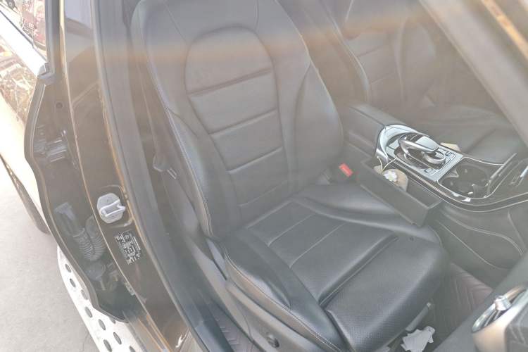 Used Mercedes-Benz GLC 2016 GLC 260 4MATIC Dynamic Edition