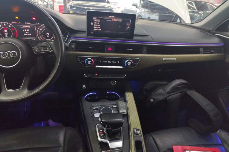 Used Audi A4L 2019 40 TFSI Fashion Edition China VI Emission Standard